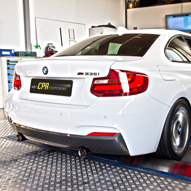 The BMW M235i on the dyno